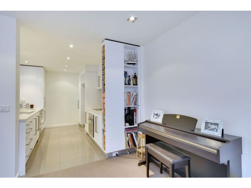 2/113 New Town Road, New Town TAS 7008