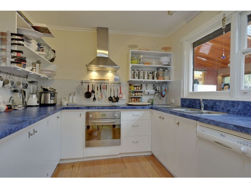 28 Darling Parade, Mount Stuart TAS 7000