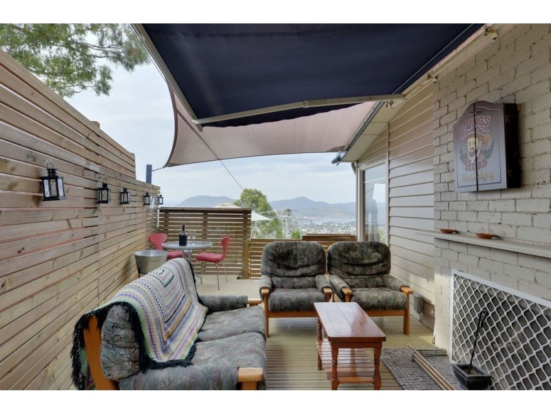 28 Darling Parade, Mount Stuart TAS 7000