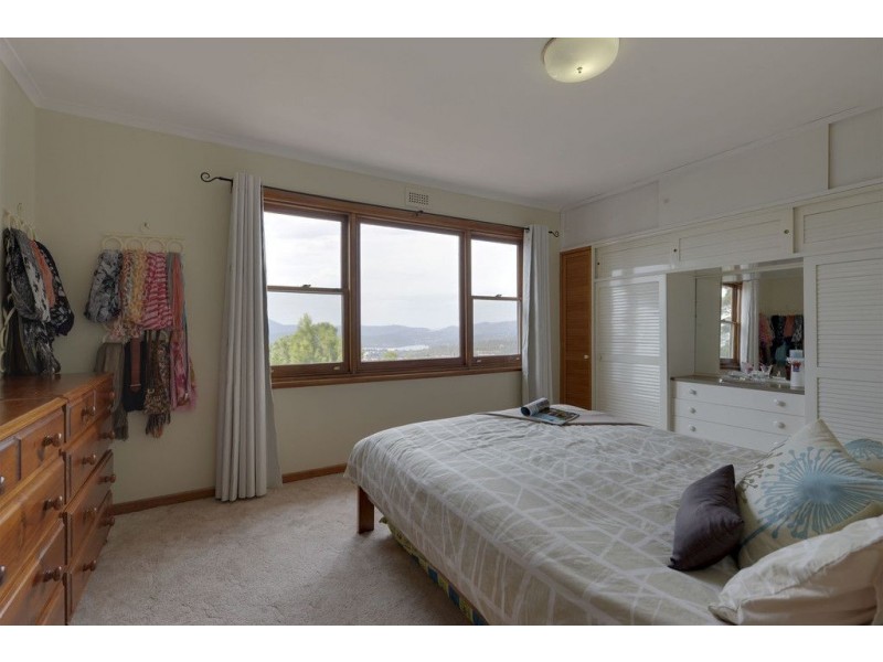 28 Darling Parade, Mount Stuart TAS 7000