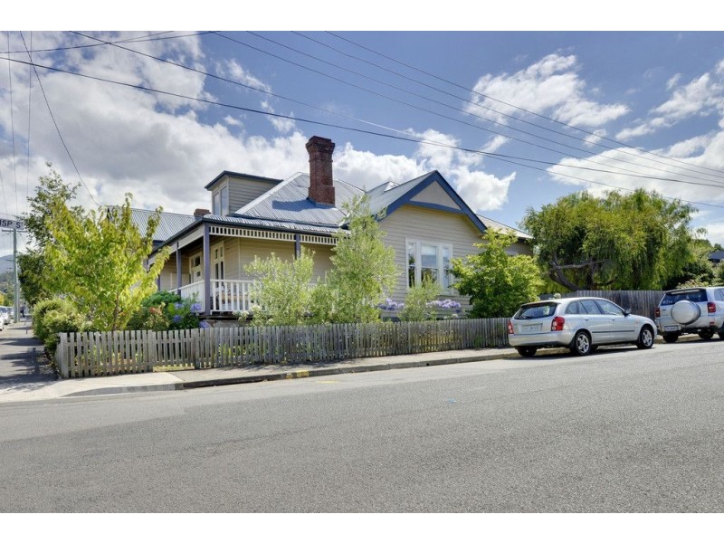 54 Princes Street, Sandy Bay TAS 7005