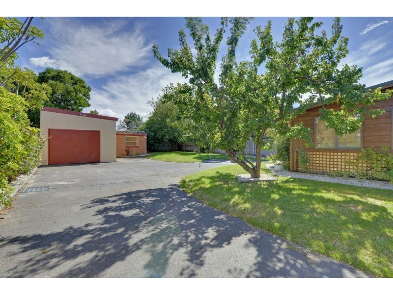 62 North Terrace, Lauderdale TAS 7021