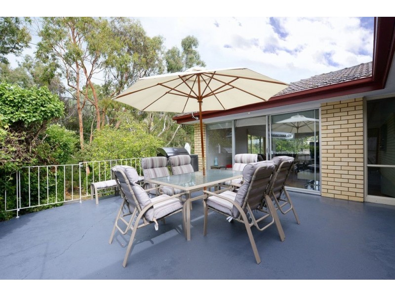 533 Churchill Avenue, Sandy Bay TAS 7005