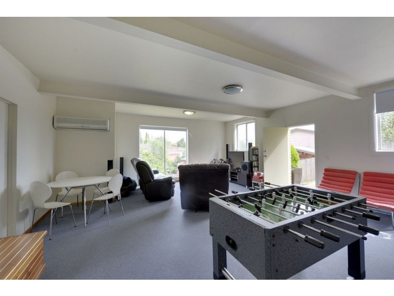 533 Churchill Avenue, Sandy Bay TAS 7005