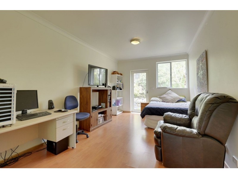 533 Churchill Avenue, Sandy Bay TAS 7005