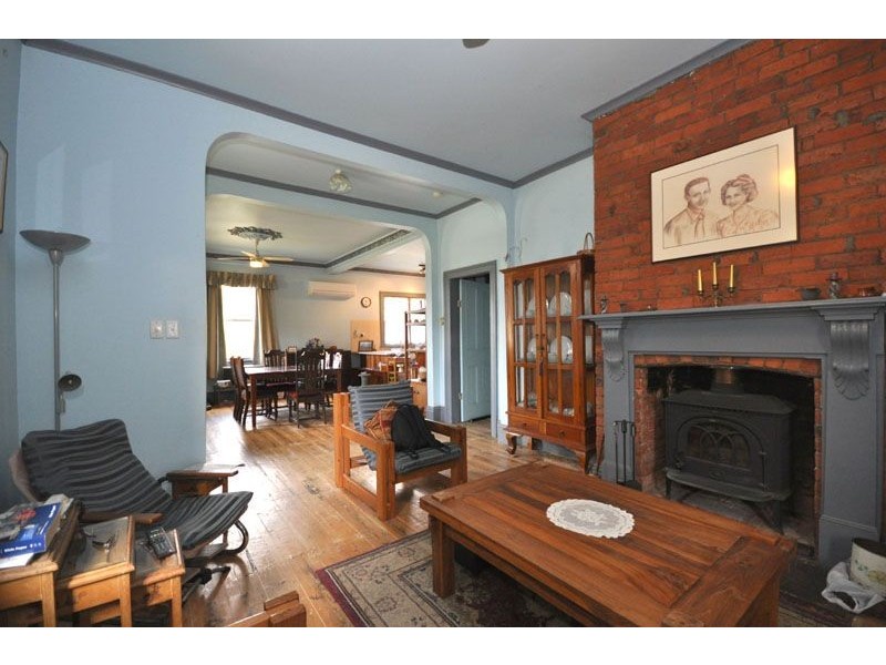 9 Third Avenue, New Norfolk TAS 7140