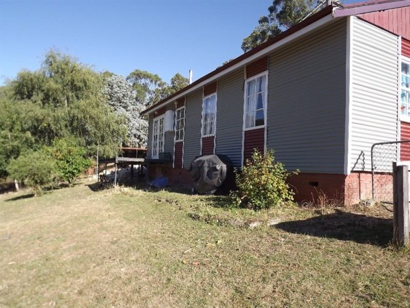 148 Lower Swamp Road, Lachlan TAS 7140