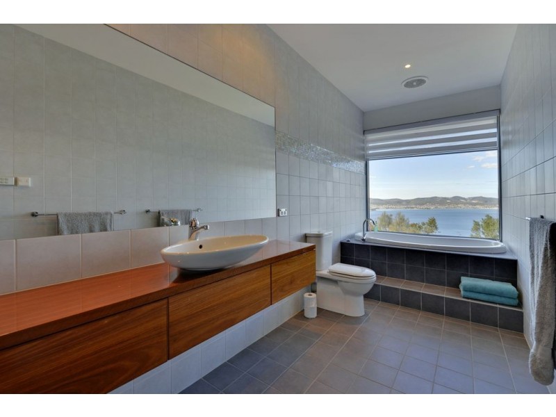 218 Nelson Road, Mount Nelson TAS 7007