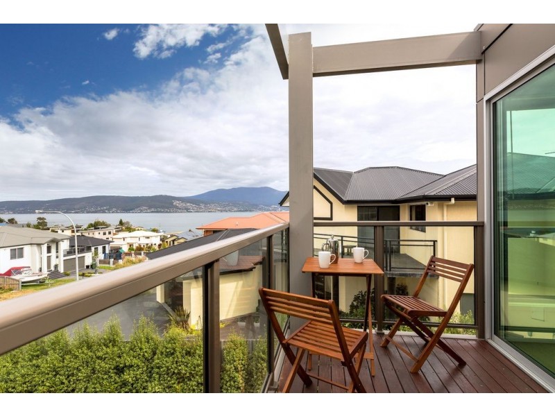 7 Skala Road, Tranmere TAS 7018