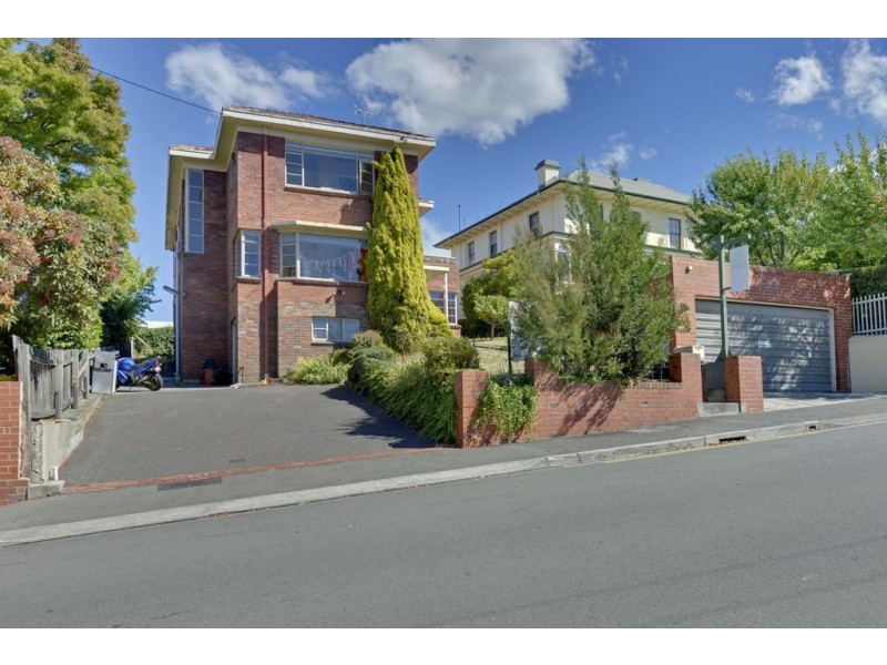 110 Hampden Road, Battery Point TAS 7004