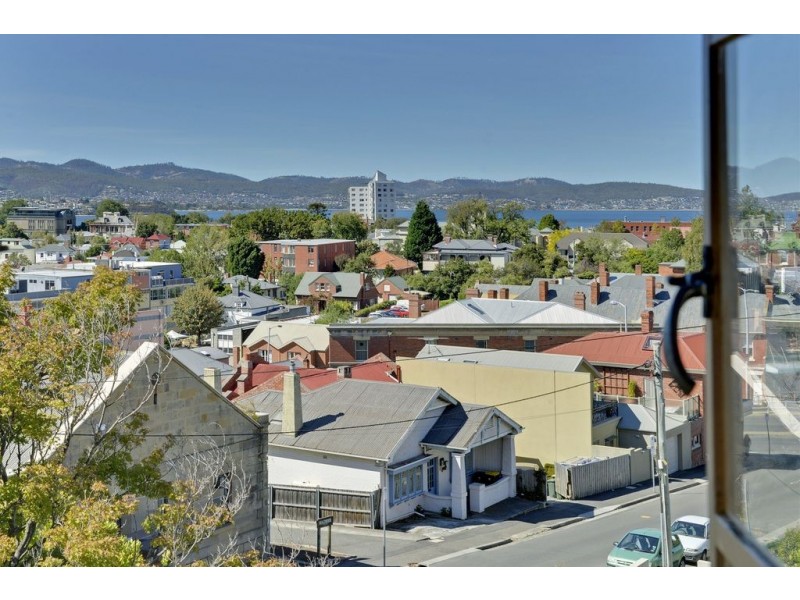 110 Hampden Road, Battery Point TAS 7004