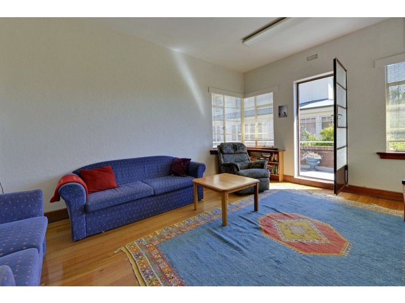 110 Hampden Road, Battery Point TAS 7004
