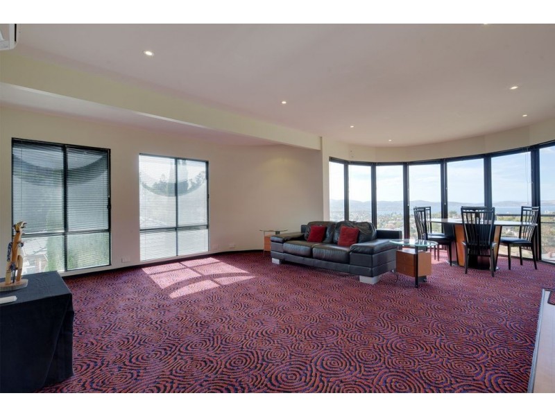 36 Valley Street, West Hobart TAS 7000