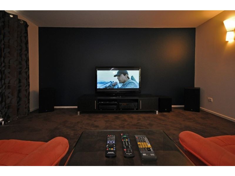 63 Ruth Drive, Lenah Valley TAS 7008