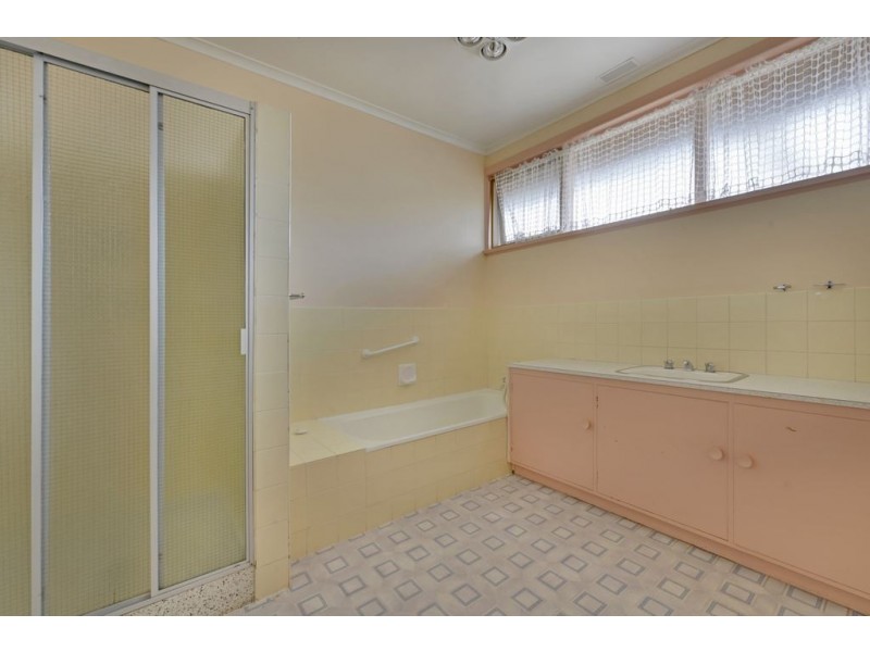 21 Sonning Crescent, Sandy Bay TAS 7005