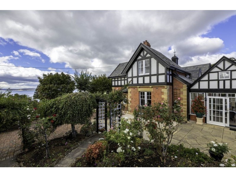 6 Morris Avenue, Taroona TAS 7053 Harcourts Hobart Sandy Bay