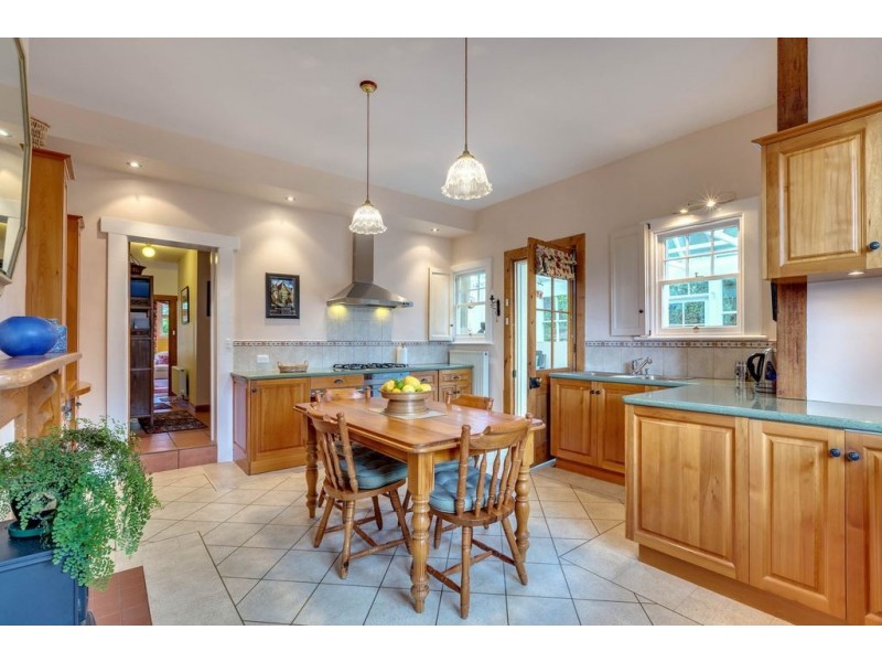 6 Morris Avenue, Taroona TAS 7053