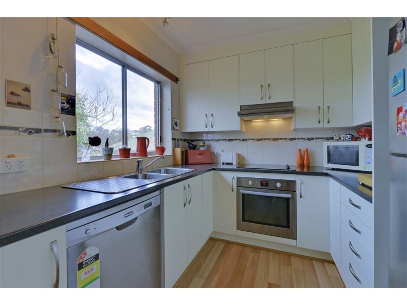 2/14a Sherbourne Avenue, West Hobart TAS 7000