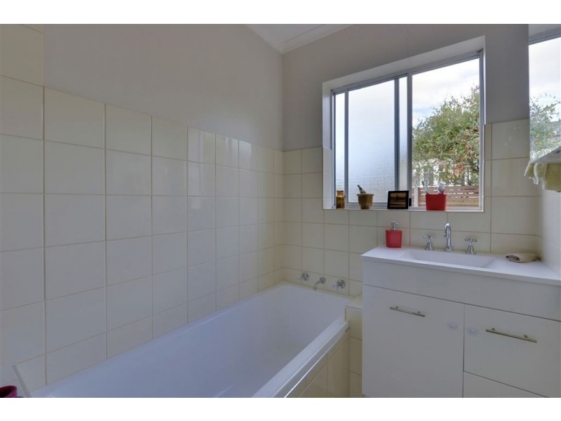 2/14a Sherbourne Avenue, West Hobart TAS 7000