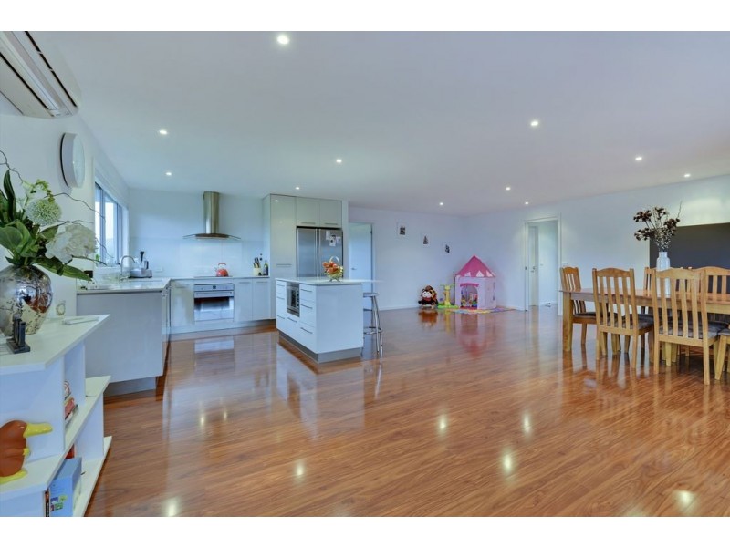 5 Raft Court, Kingston TAS 7050