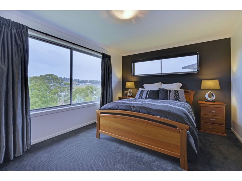 5 Raft Court, Kingston TAS 7050