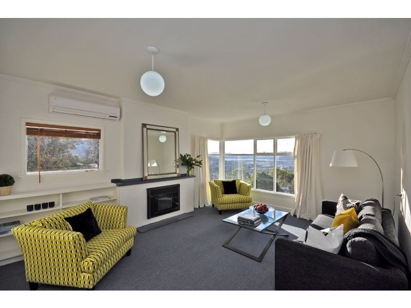 32 Darling Parade, Mount Stuart TAS 7000