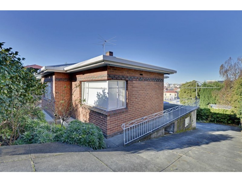 2 Devonshire Square, West Hobart TAS 7000