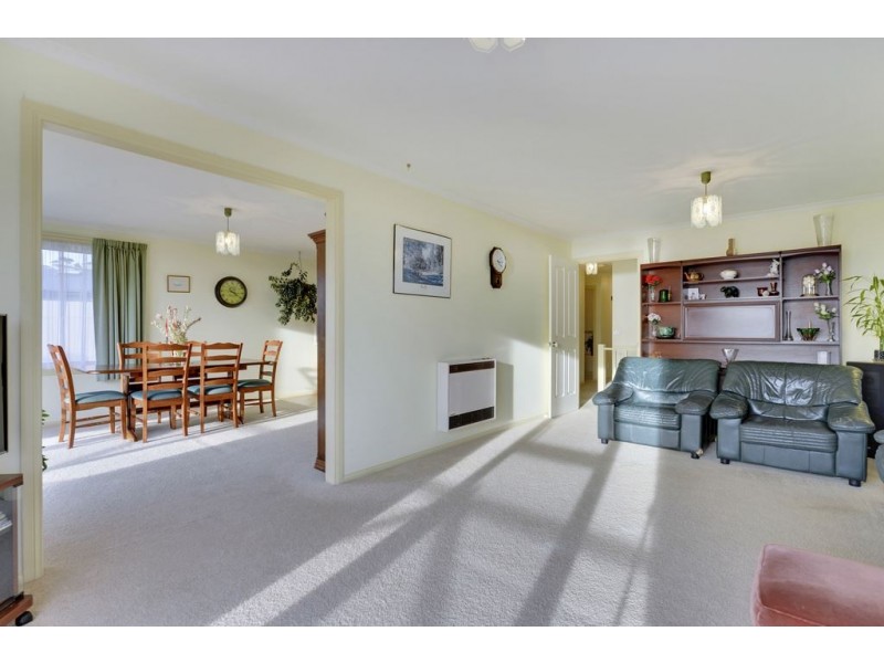 5 Pindos Drive, Tranmere TAS 7018