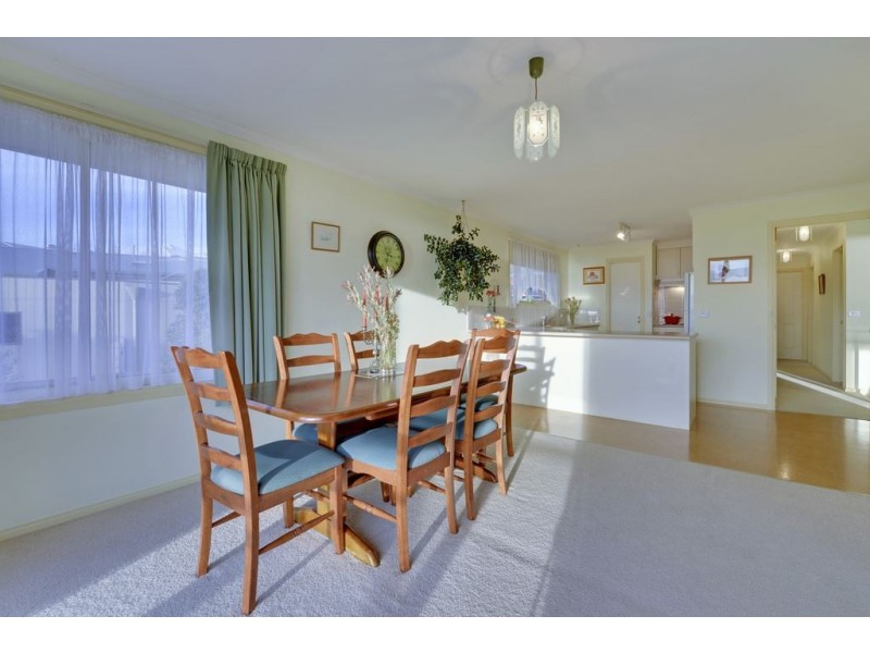 5 Pindos Drive, Tranmere TAS 7018