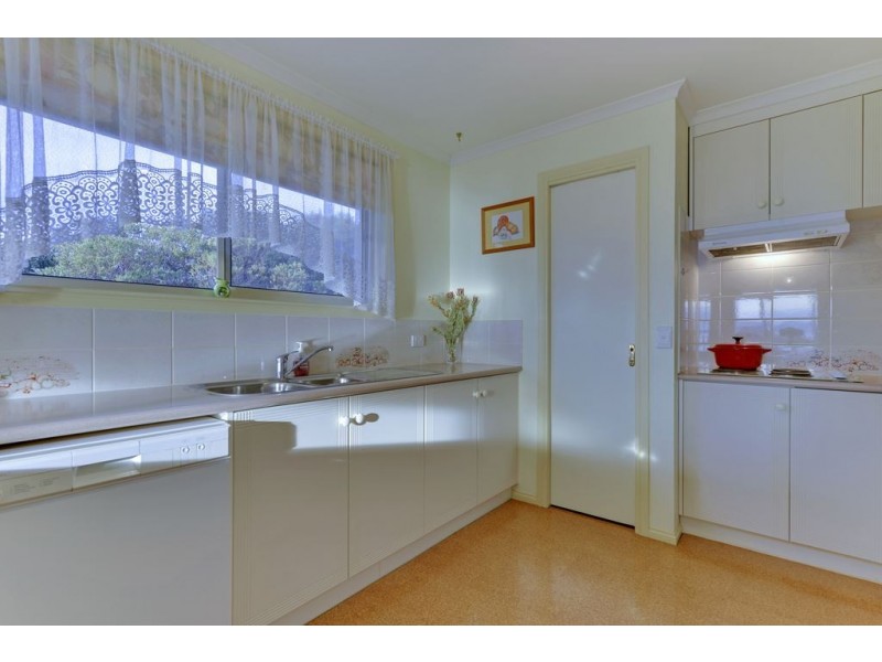 5 Pindos Drive, Tranmere TAS 7018