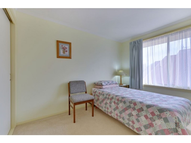 5 Pindos Drive, Tranmere TAS 7018