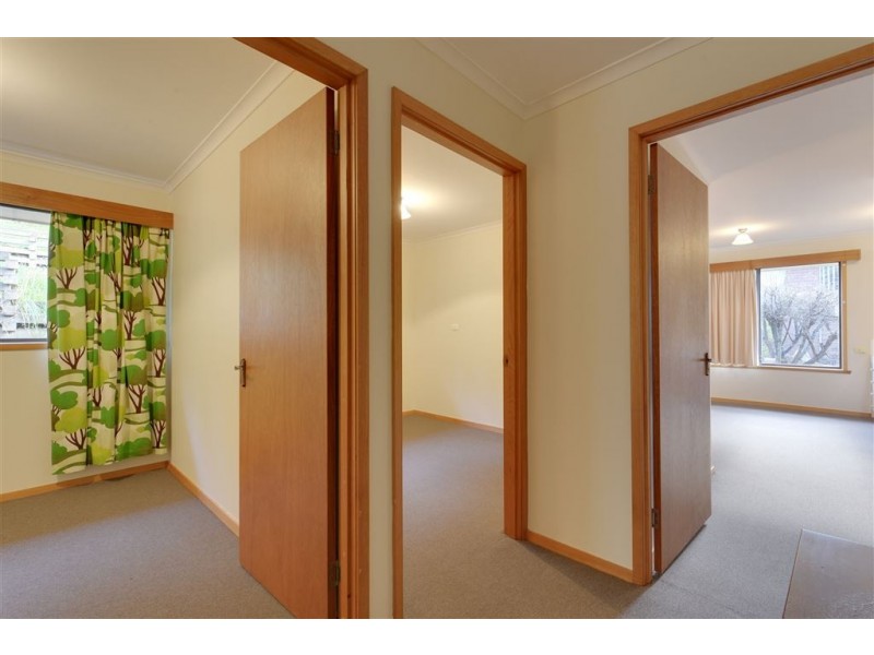 14 Bareena Road, Taroona TAS 7053