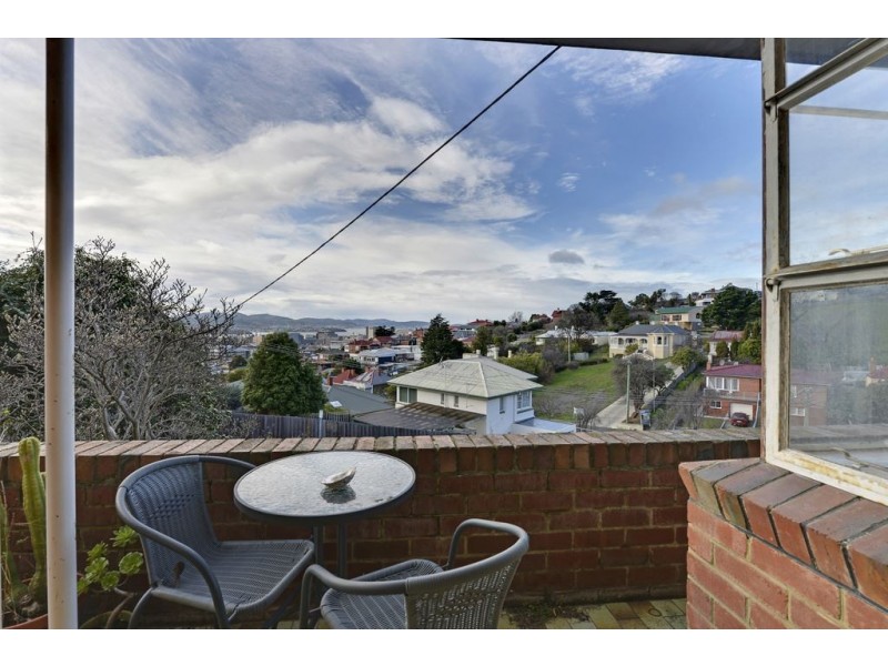 6 Lochner Street, West Hobart TAS 7000