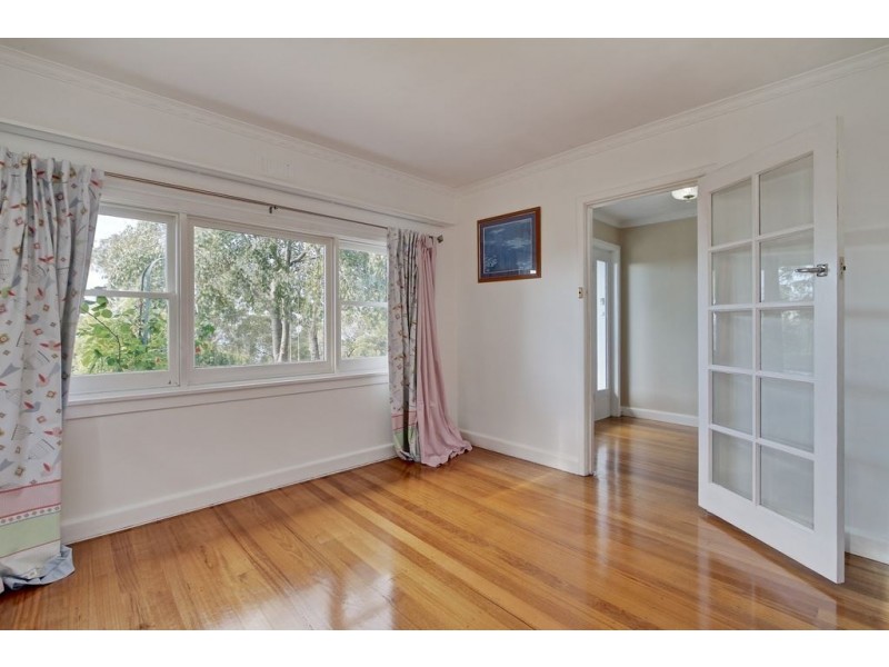 135 Channel Highway, Taroona TAS 7053