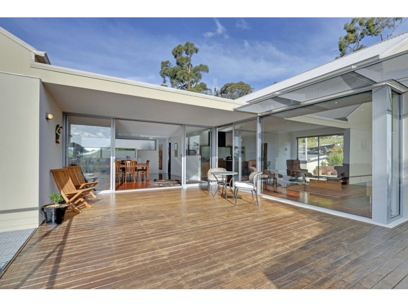 218 Nelson Road, Mount Nelson TAS 7007