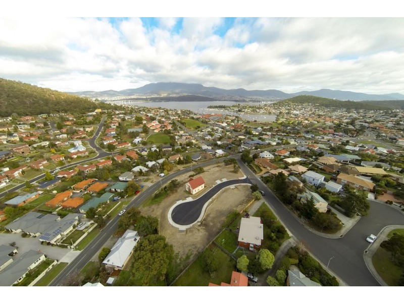 6/163 Gordons Hill Road, Lindisfarne TAS 7015