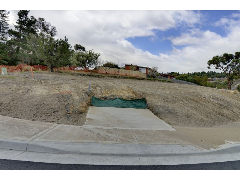 6/163 Gordons Hill Road, Lindisfarne TAS 7015