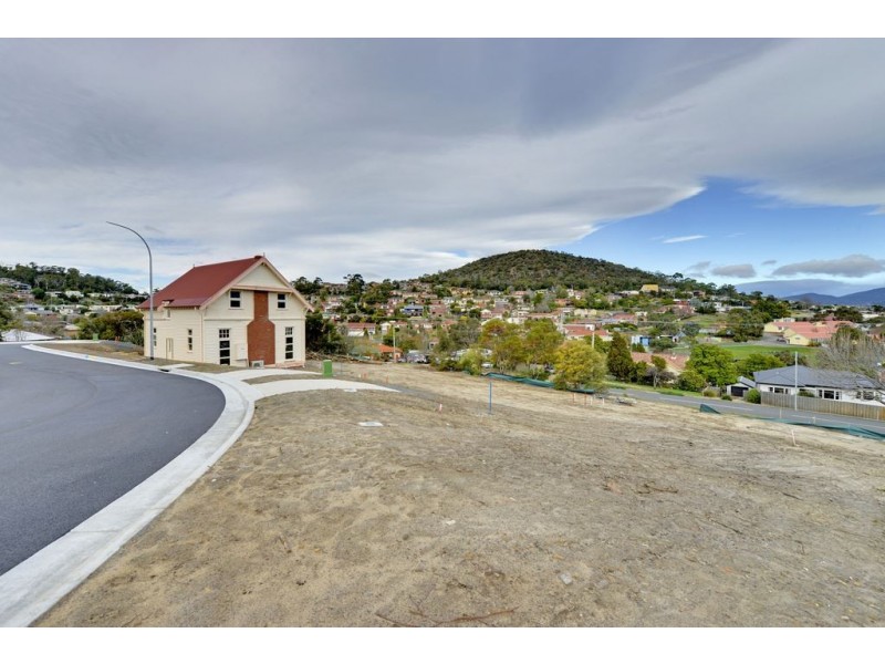 5/163 Gordons Hill Road, Lindisfarne TAS 7015