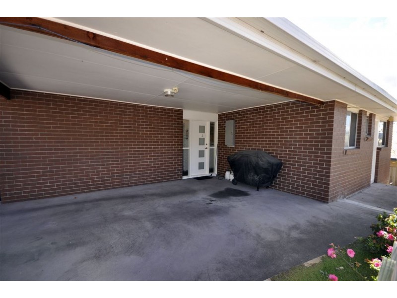 2/125 Augusta Road, Lenah Valley TAS 7008