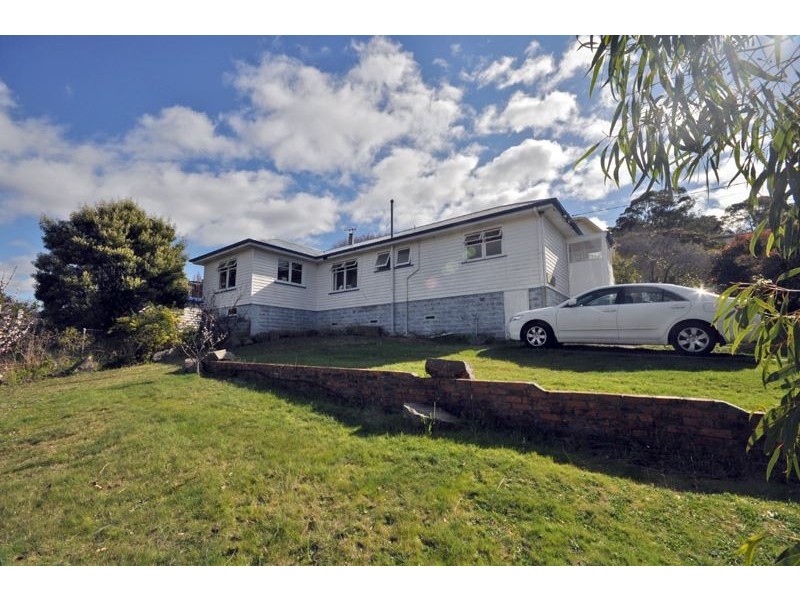 36 River Street, Bellerive TAS 7018