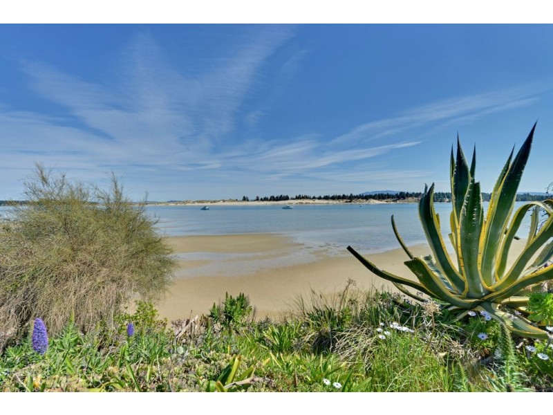241 Lewisham Scenic Drive, Lewisham TAS 7173