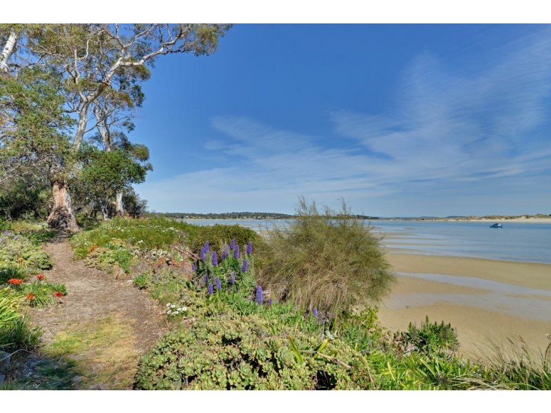 241 Lewisham Scenic Drive, Lewisham TAS 7173