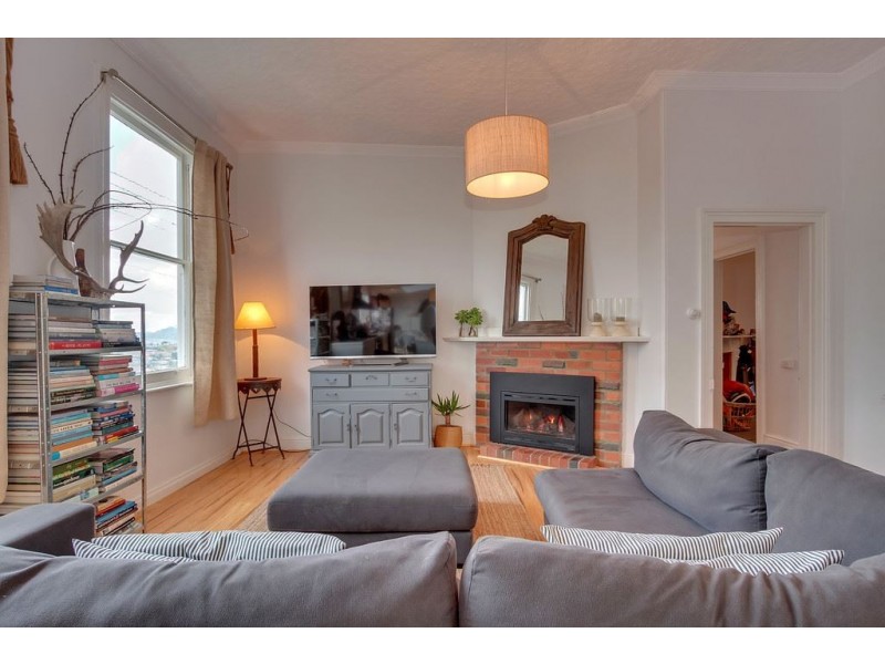 33 Proctors Road, Dynnyrne TAS 7005
