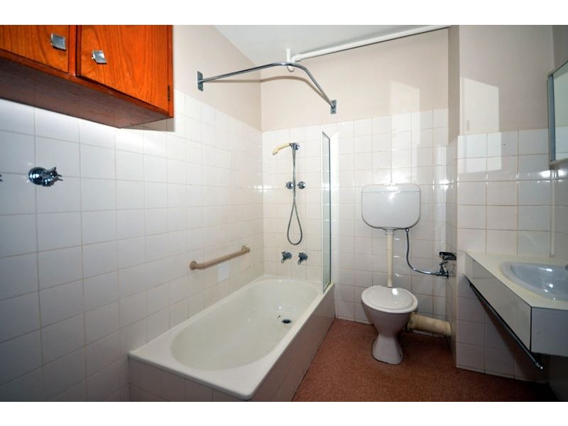 4/52 Queen Street, Sandy Bay TAS 7005