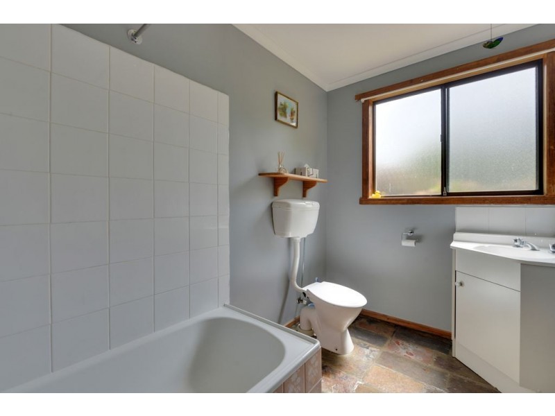 330 Collins Cap Road, Collinsvale TAS 7012