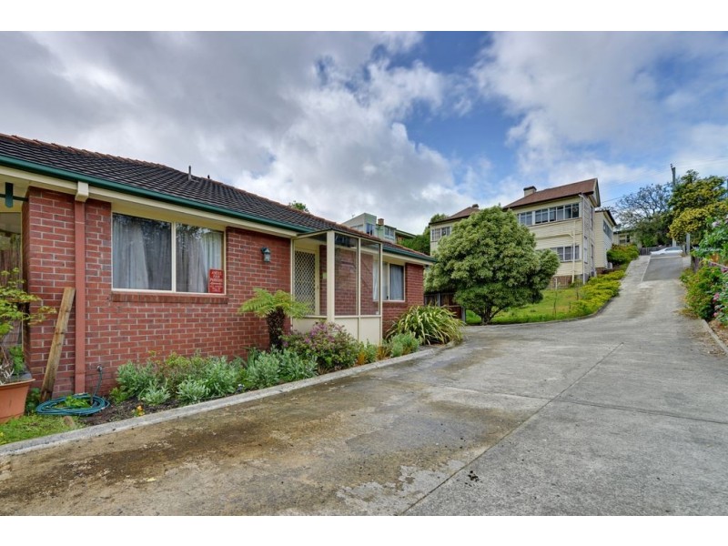 2/19 MacFarlane Street, South Hobart TAS 7004