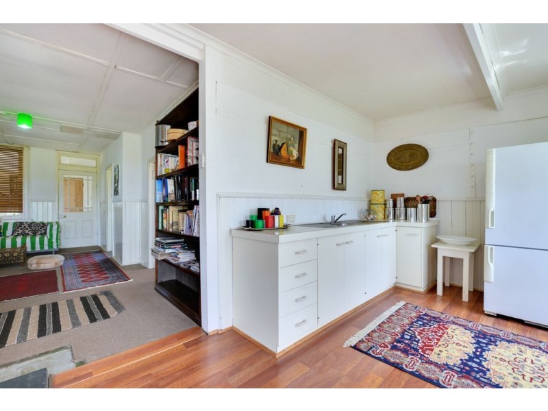 8 Gourlay Street, Blackmans Bay TAS 7052