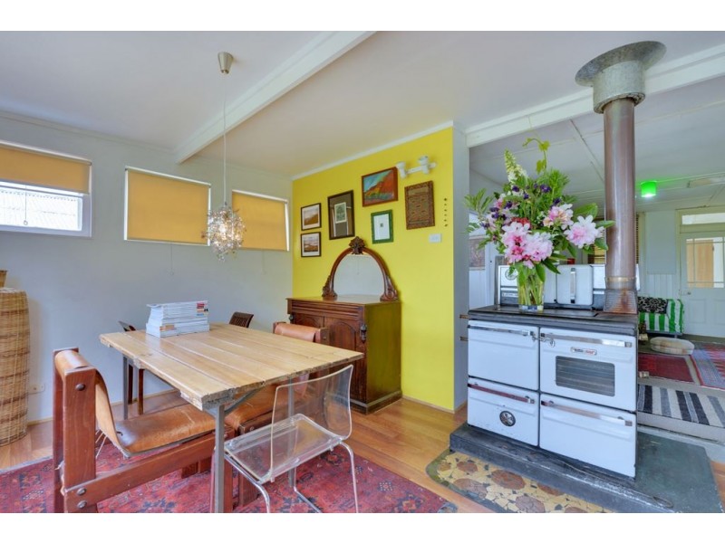 8 Gourlay Street, Blackmans Bay TAS 7052