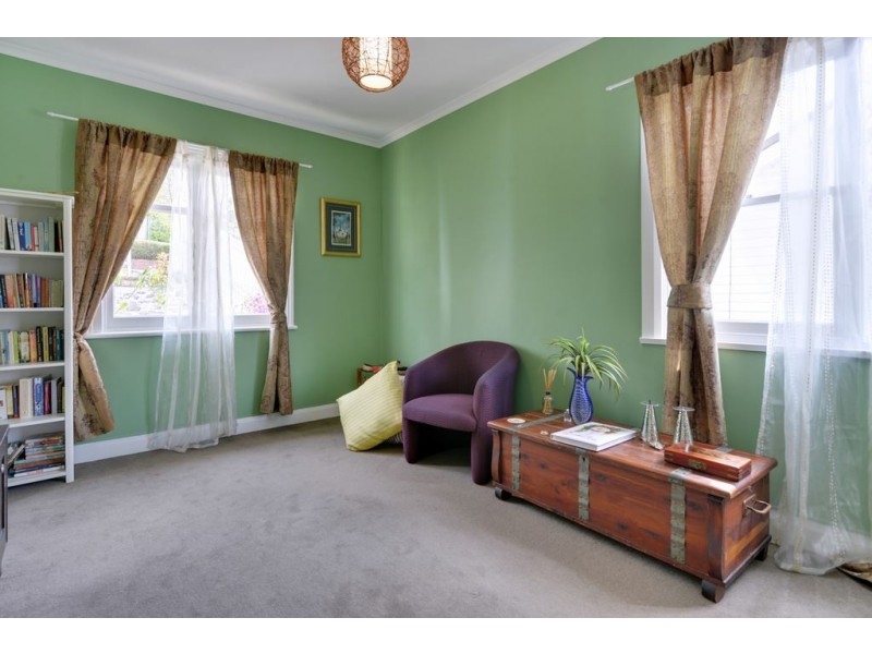58 Alexander Street, Sandy Bay TAS 7005