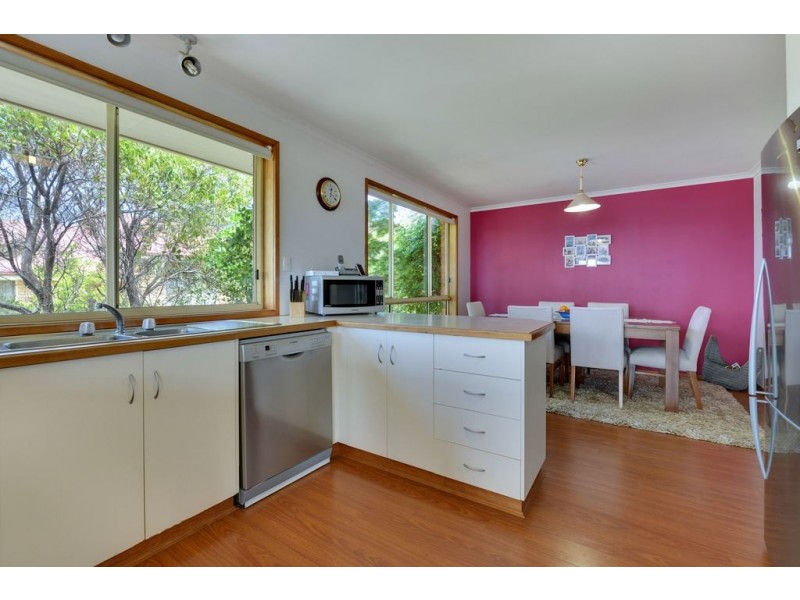 52 Coolamon Road, Taroona TAS 7053